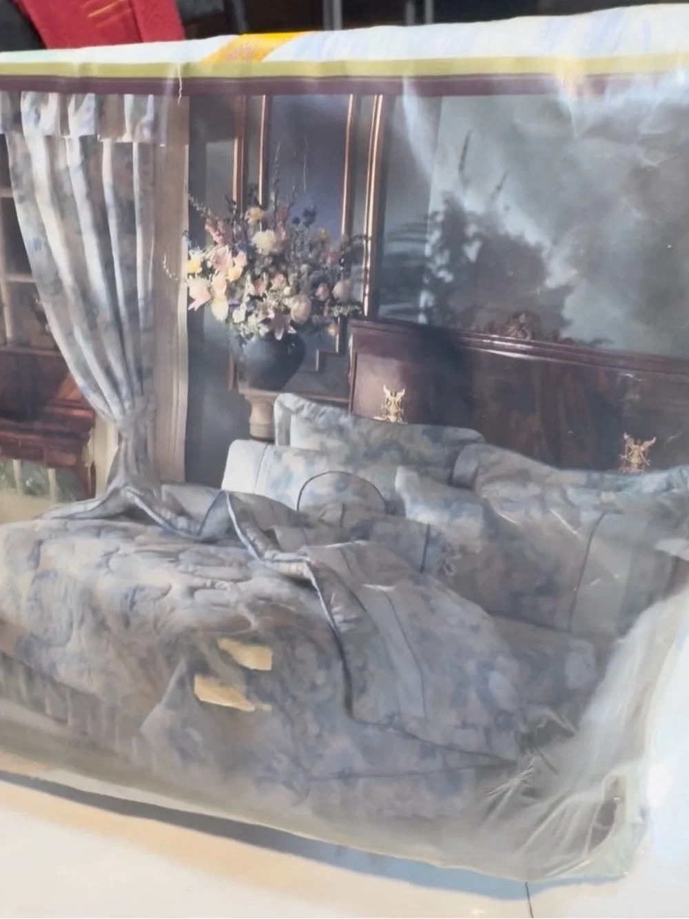 vintage Bill Blass for Springmaid double fitted sheet package
